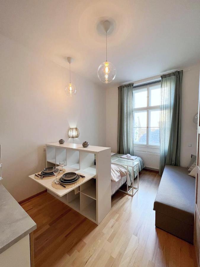 Apartamento Tyrsova Design *
